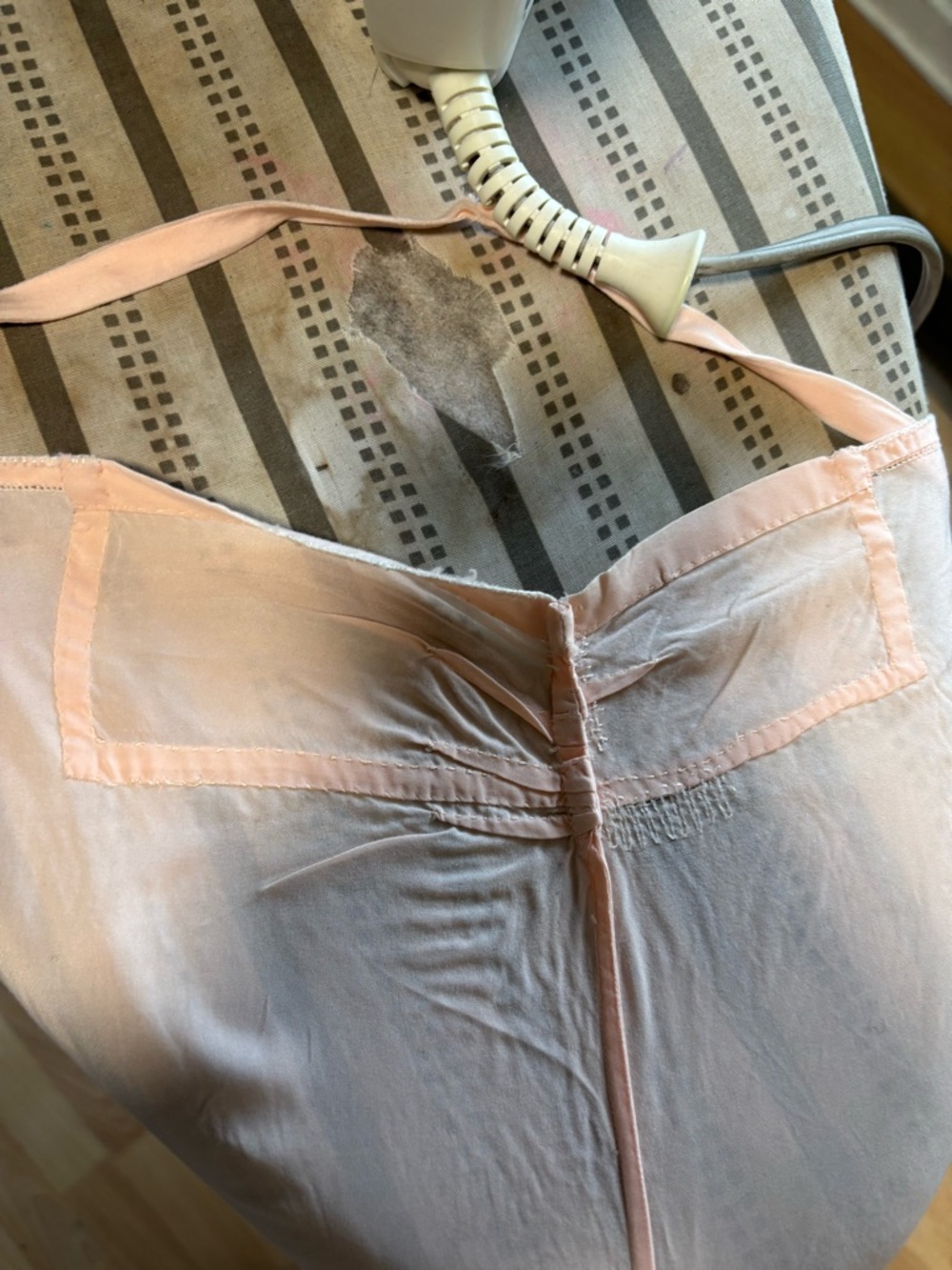 Vintage 1920’s Silk Cotton Blush Lace-Trim Slip - Women's Chemise - Picture 7 of 9